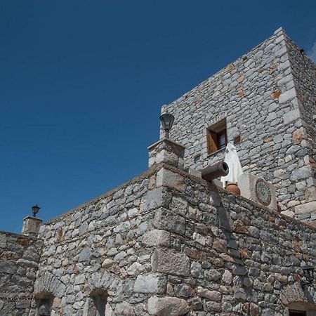 Charouda Stone Tower Apartment Pyrgos Dirou Luaran gambar