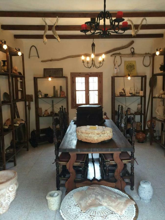 Charouda Stone Tower Apartment Pyrgos Dirou Luaran gambar