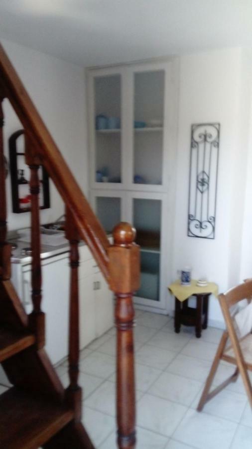 Charouda Stone Tower Apartment Pyrgos Dirou Luaran gambar