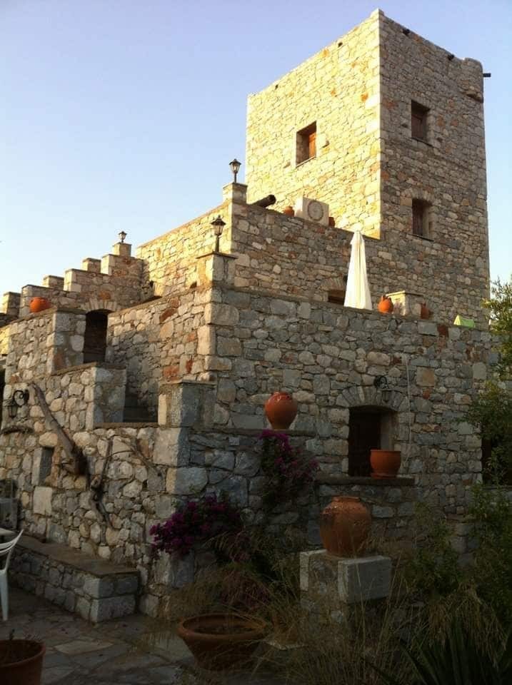 Charouda Stone Tower Apartment Pyrgos Dirou Luaran gambar