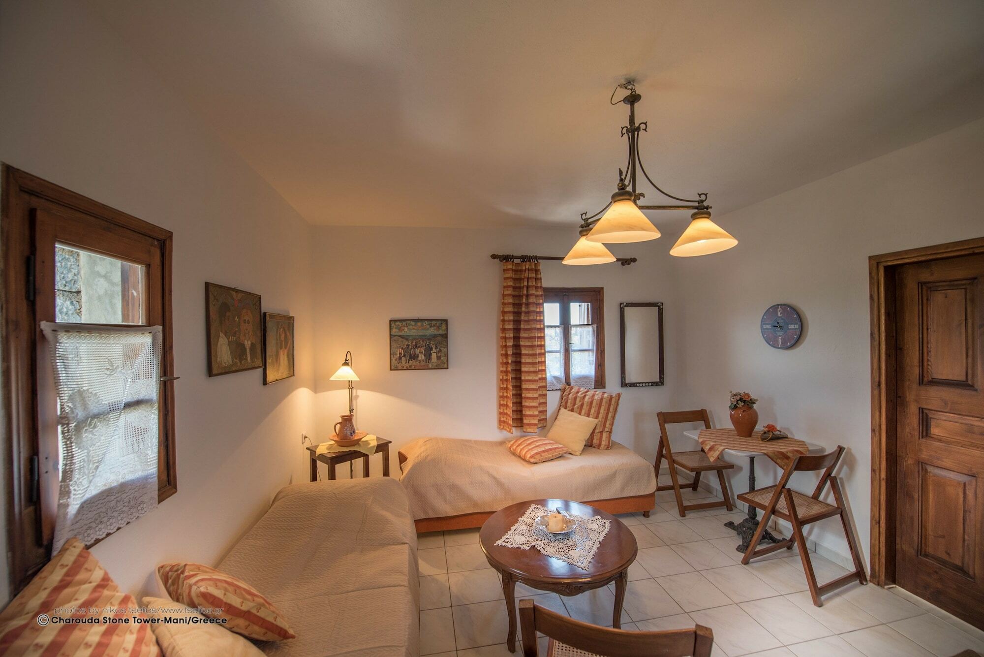 Charouda Stone Tower Apartment Pyrgos Dirou Luaran gambar